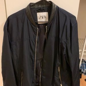 Zara navy bomber jacket for men in Size L